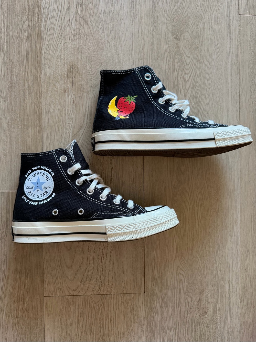 Converse sky high farm strawberry moon ‘70 - Picture 2 of 7